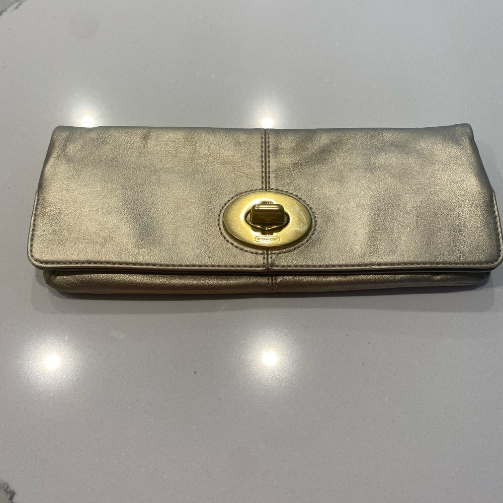 COACH Leather Clutch Gold
